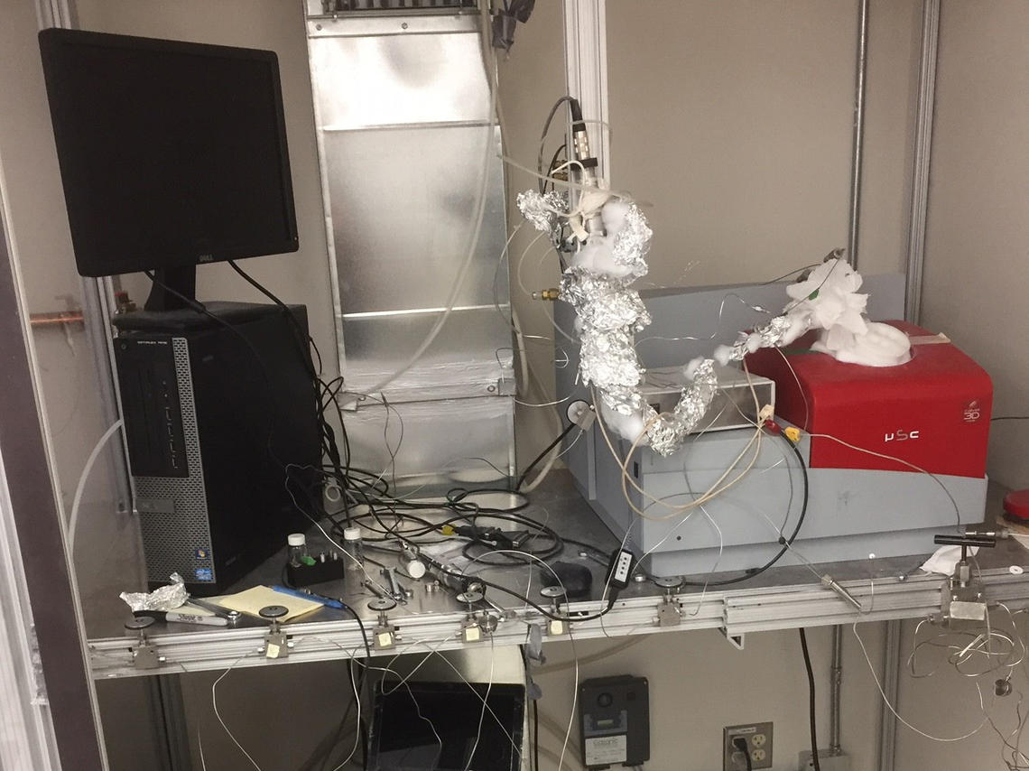 High Pressure Differential Scanning Calorimeter