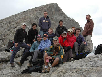 2005 Lab Hike on East End of Rundle